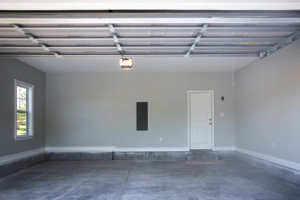 Garage Floor Pouring Service